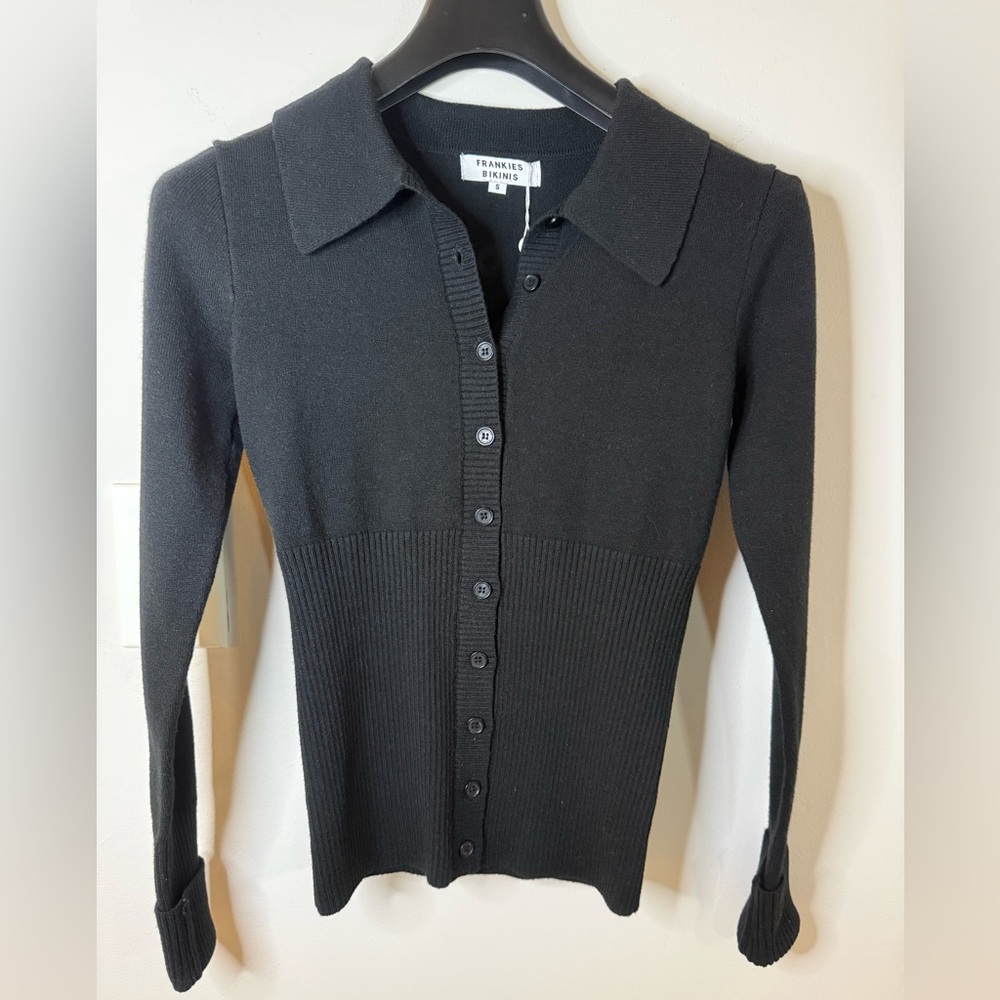 NWT Frankies Bikinis Brooks Button Up Sweater Small ( Fit S/XS ) - Picture 9 of 13